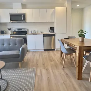  Apartment Appart-hotel L'uni Canada