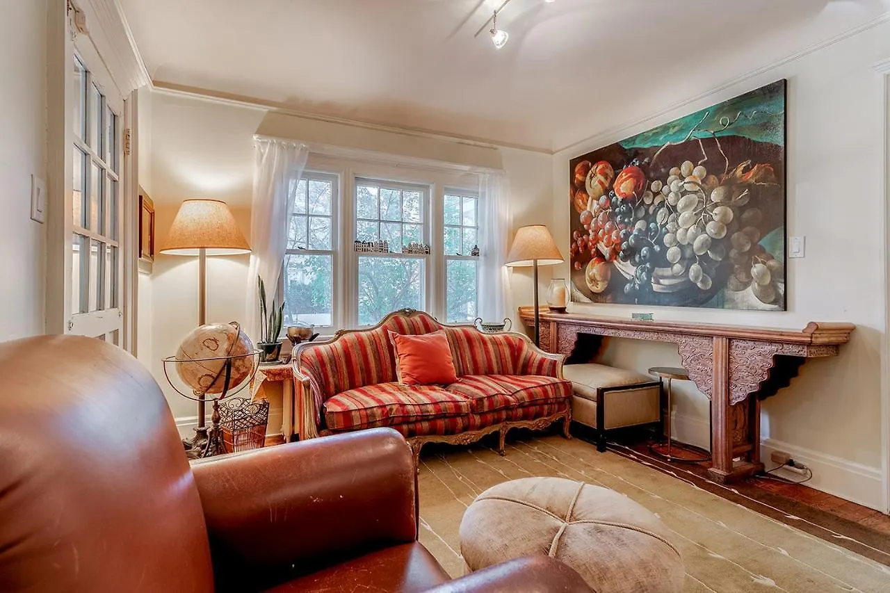 Four Bedroom Rosedale Home Toronto Holiday home